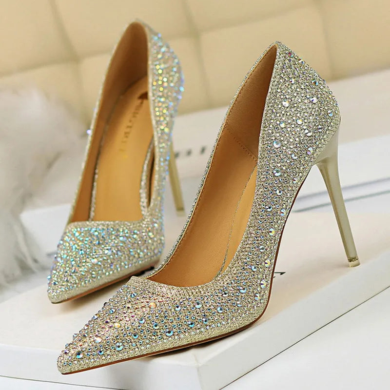 Rhinestone Woman Pumps