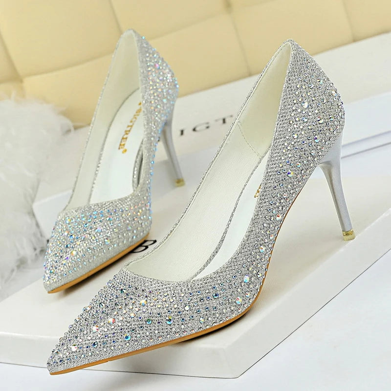 Rhinestone Woman Pumps