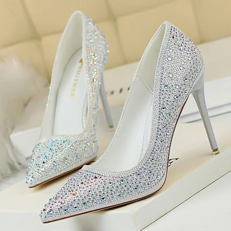 Rhinestone Woman Pumps