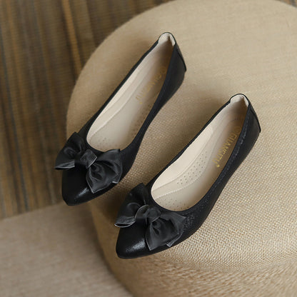 Pointed Toe Bow Flat