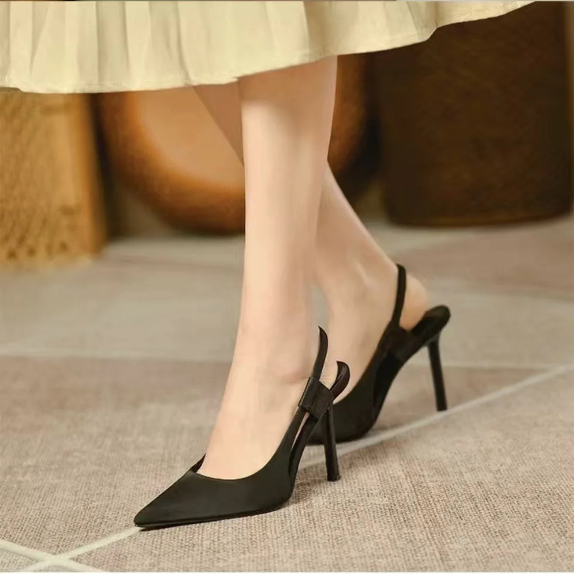 Thin High Heel Ladies Elegant Pumps